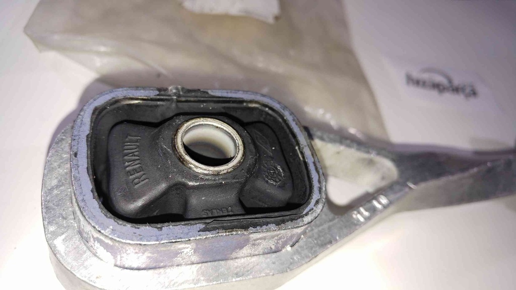 Clio 98-05 Megane 1 1.4 1.6 Arka Motor Takozu Burgulu 8200171178 Mais