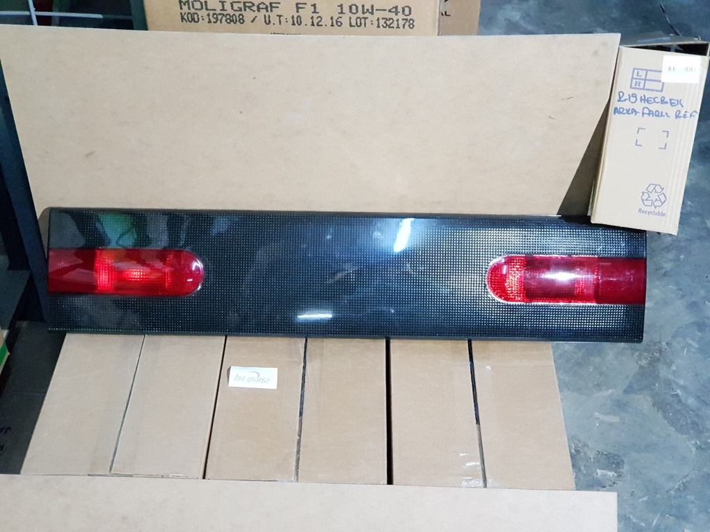 R19 Hb Arka Farlı Reflektör ( Arka Işık Bandı ) 7702127038