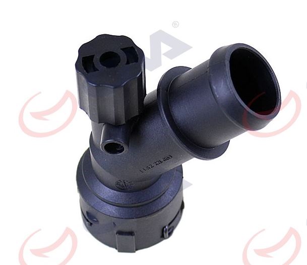 Caddy Passat Polo Transporter T5 04-15 Termostat Su Flanşı 06A121121C