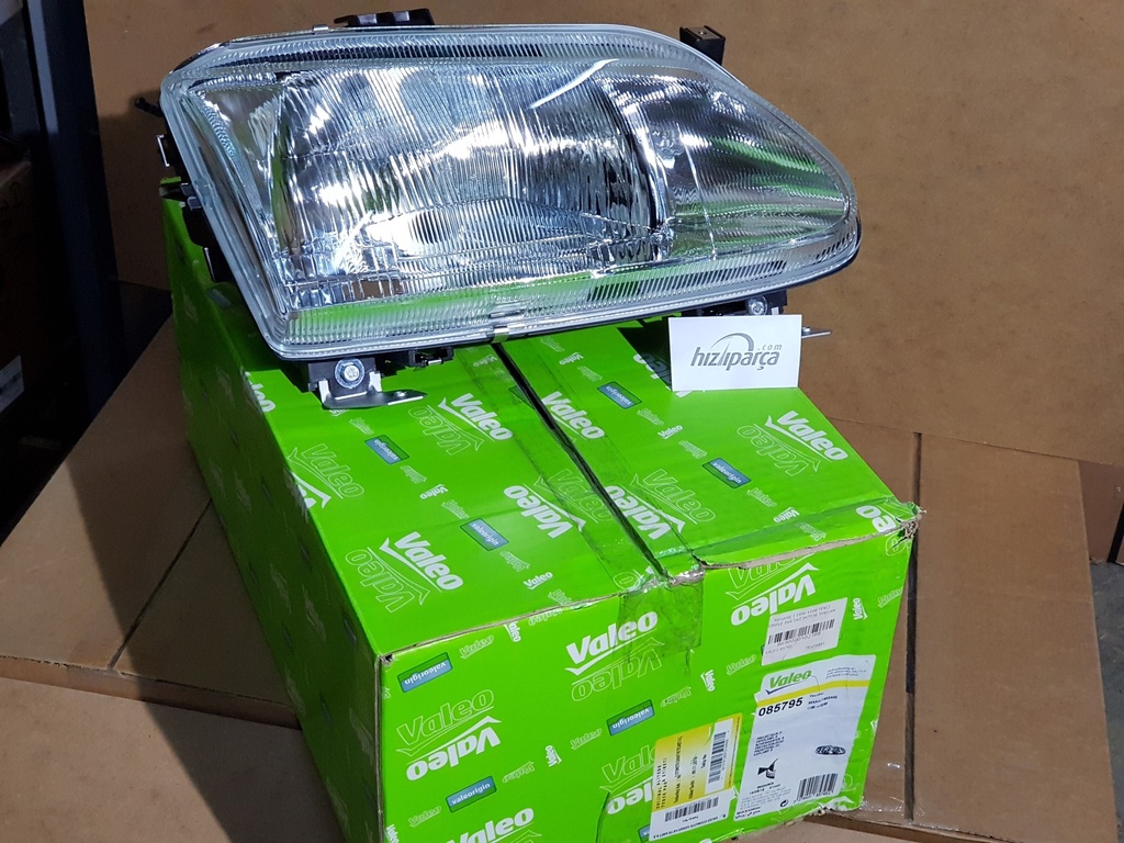 [VALEO 85795] Megane 1 1996-1998 Tekli Komple Far Sağ Motor Takılan oto devi !
