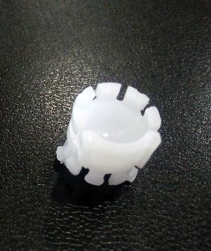 Debriyaj Üst Merkez Plastiği ( Sekmanı ) Pejo Grubu