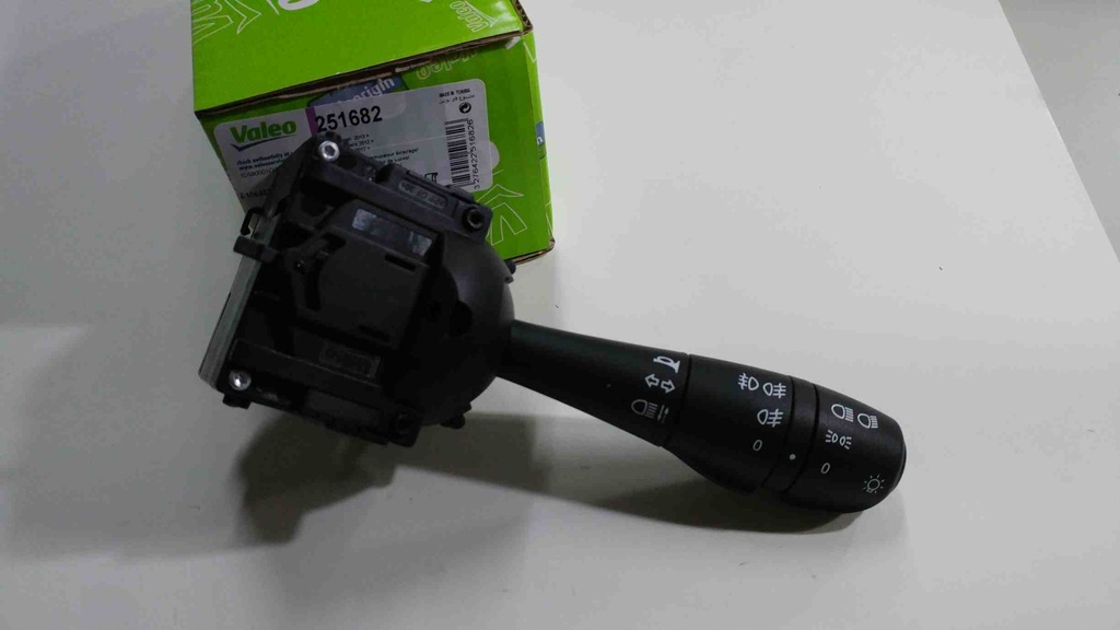 Clio 4 Symbol Duster Sandero 2012- Far Kolu (Ön Arka Sis ) Kornalı 8201167988
