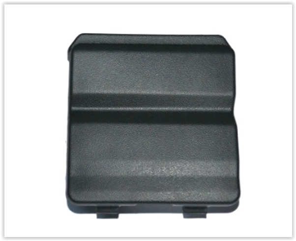 Clio 4 Arka Tampon Çeki Demir Kapağı 511657042R