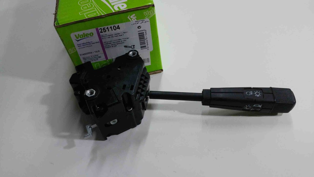 [VALEO 251104] R9 R11 Far Kolu 7700779566