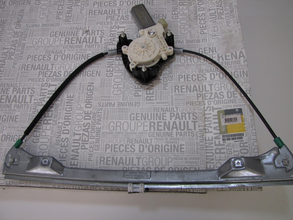 [8200169095] Clio 1998-2005 Cam Krikosu Sağ Ön 8200169095 Mais
