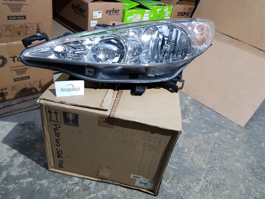 P207 Sağ Komple Far 6206.95 Orjinal