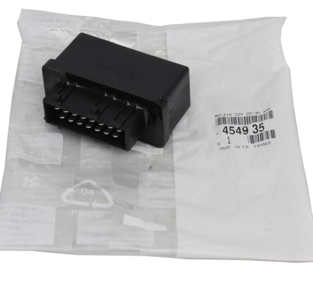 P106 P206 P207 P306 Yakıt Pompa Röle 4549.35 Orjinal