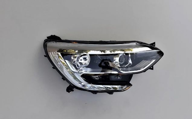 [260106827R] Megane 4 Far Komple Sağ 260106827R