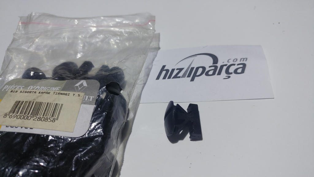 R19 Sigorta Kapak Tırnağı
