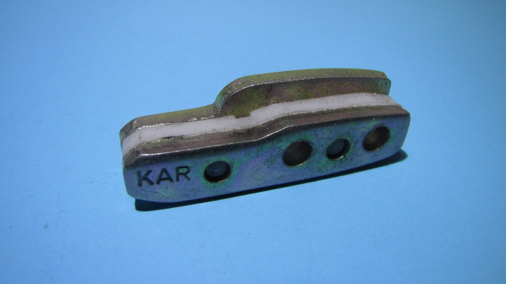 [TVK-0756] R12 Sağ Kapı Kilit Karşılığı