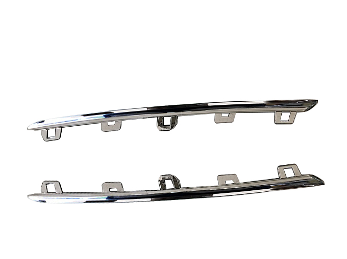 [PLEKSAN 3479] Megane 4 Ön Panjur Üst Nikelajı 960108367R