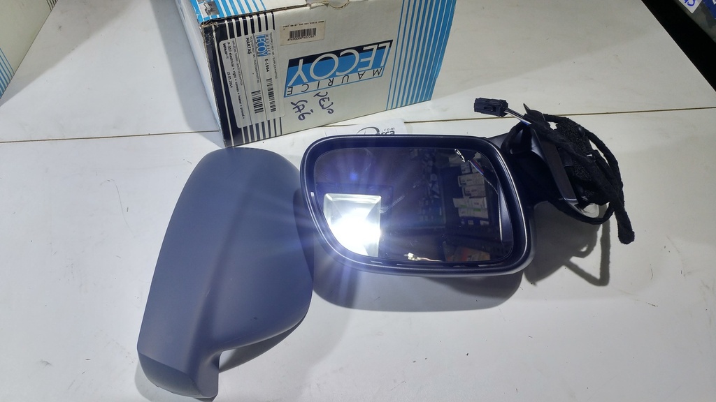 P307 00-07 Sağ Dış Dikiz Aynası Elektirikli ( Lecoy Orjinal ) 8149.Ax